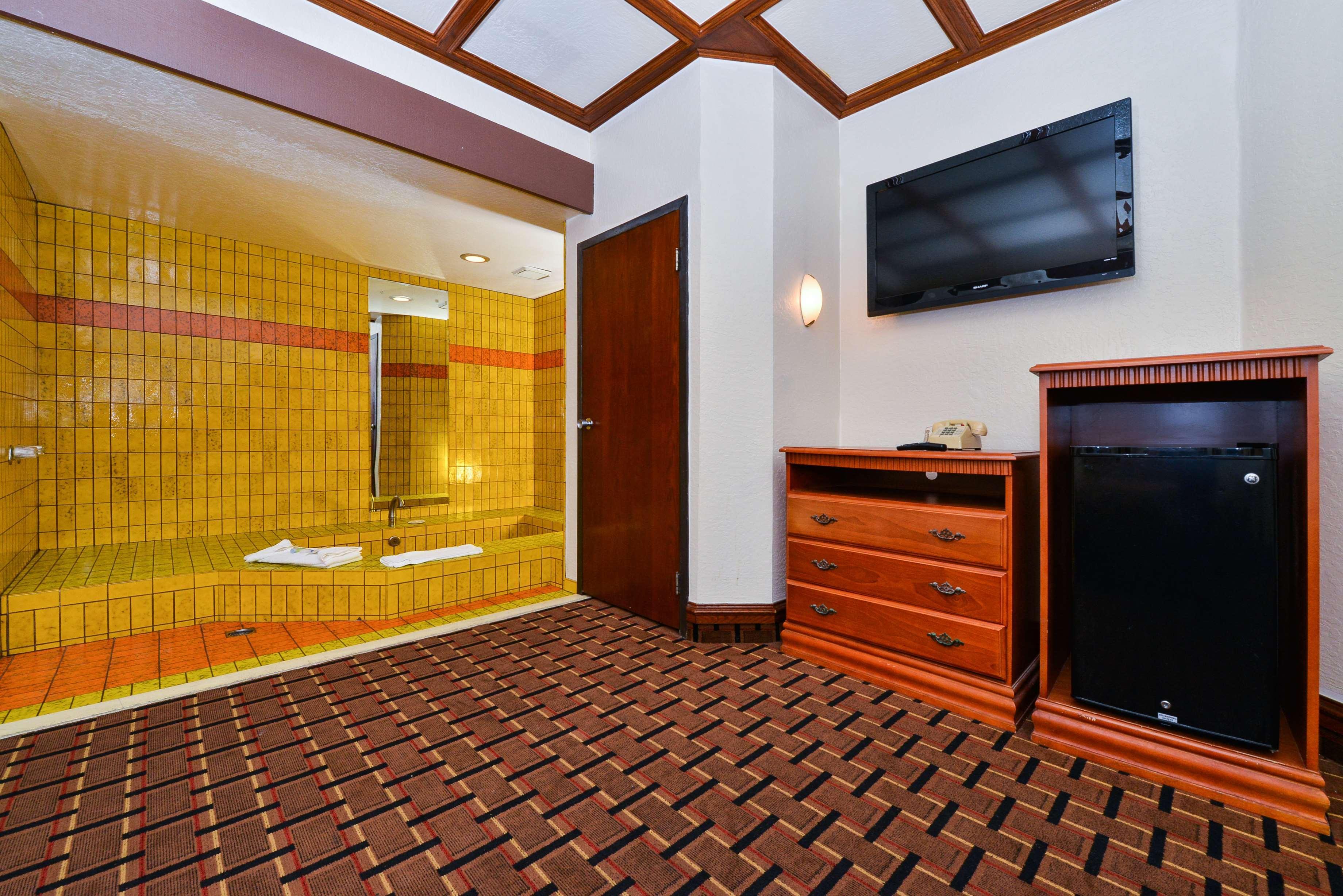Americas Best Value Inn & Suites Los Angeles Downtown Sw Exterior foto