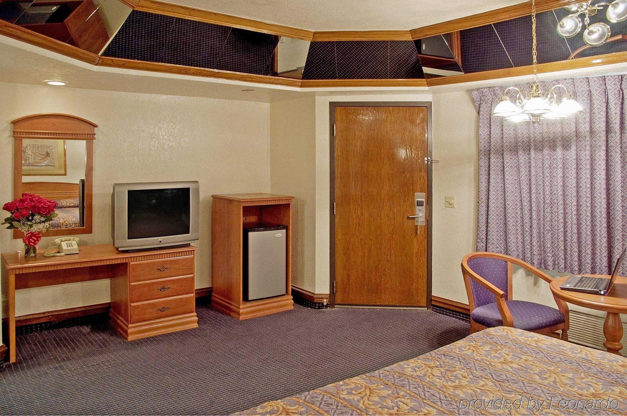 Americas Best Value Inn & Suites Los Angeles Downtown Sw Zimmer foto